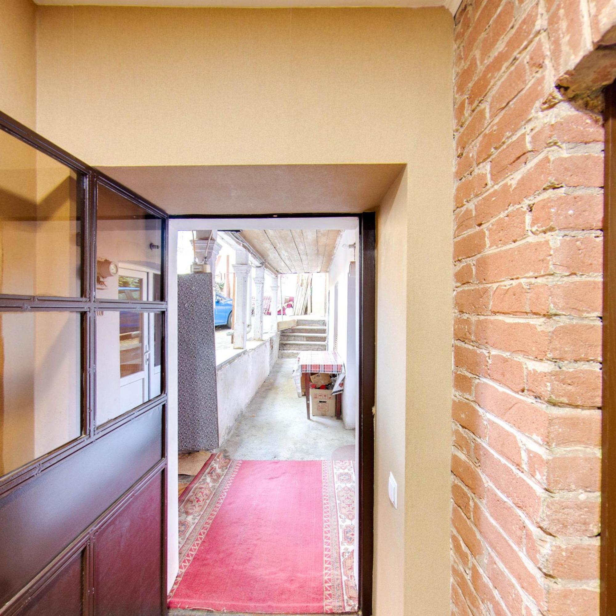 טביליסי Hostel Pirosmani מראה חיצוני תמונה